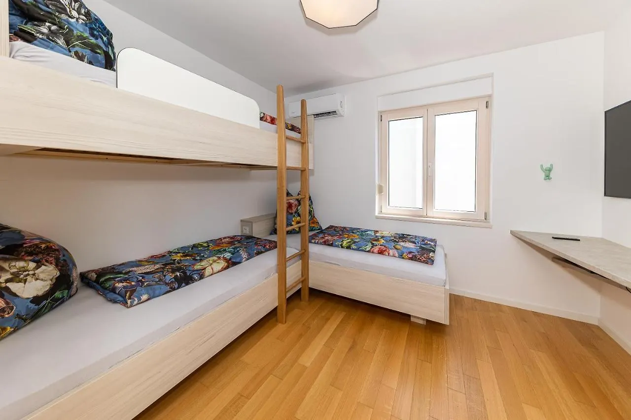 Penthaus Lukic Crikvenica Apartment